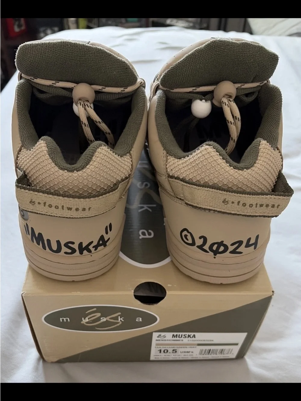 New Autographed 1997 reissue ES Chad Muska black tan green men’s shoes size 10.5